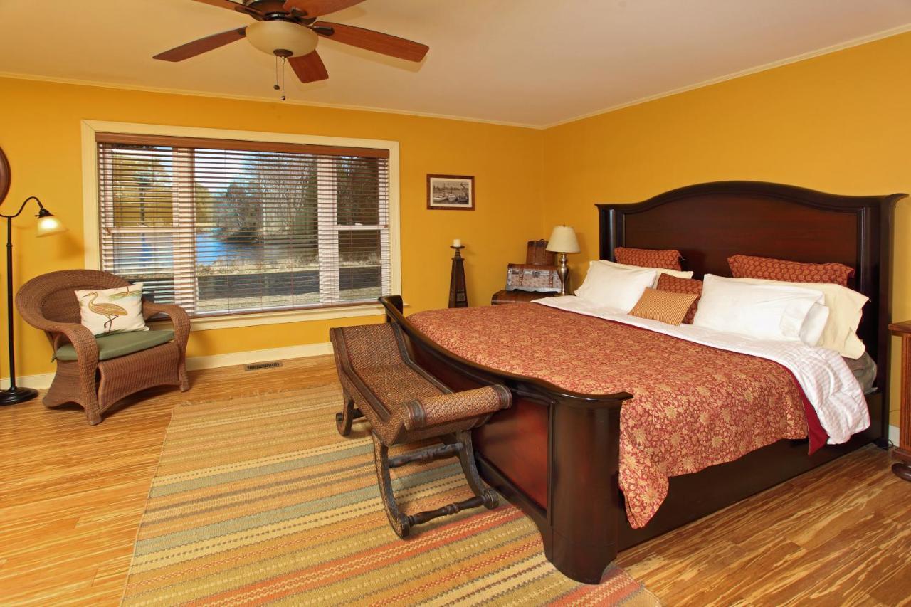The Inn At Tabbs Creek Port Haywood Экстерьер фото