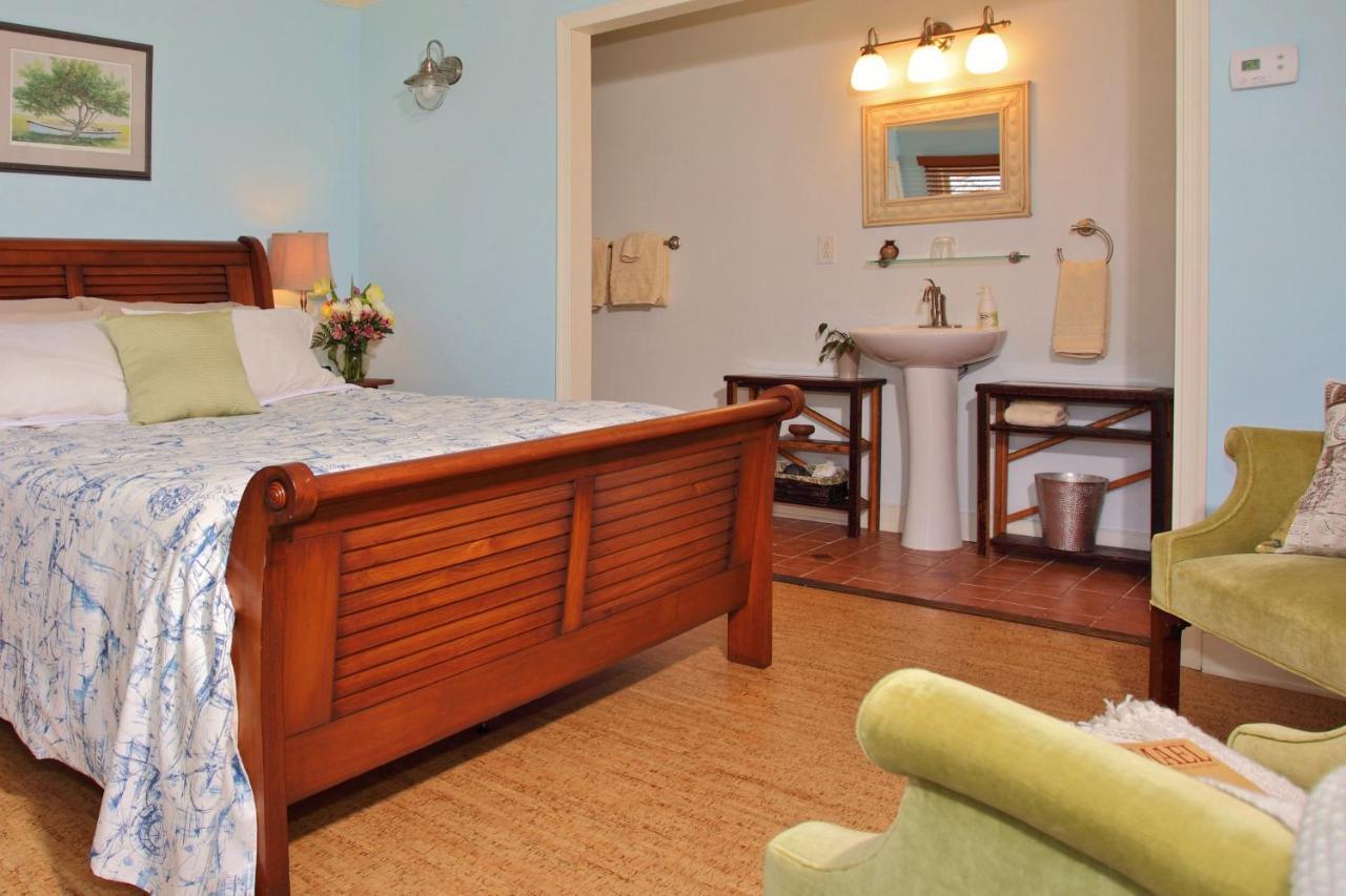 The Inn At Tabbs Creek Port Haywood Экстерьер фото