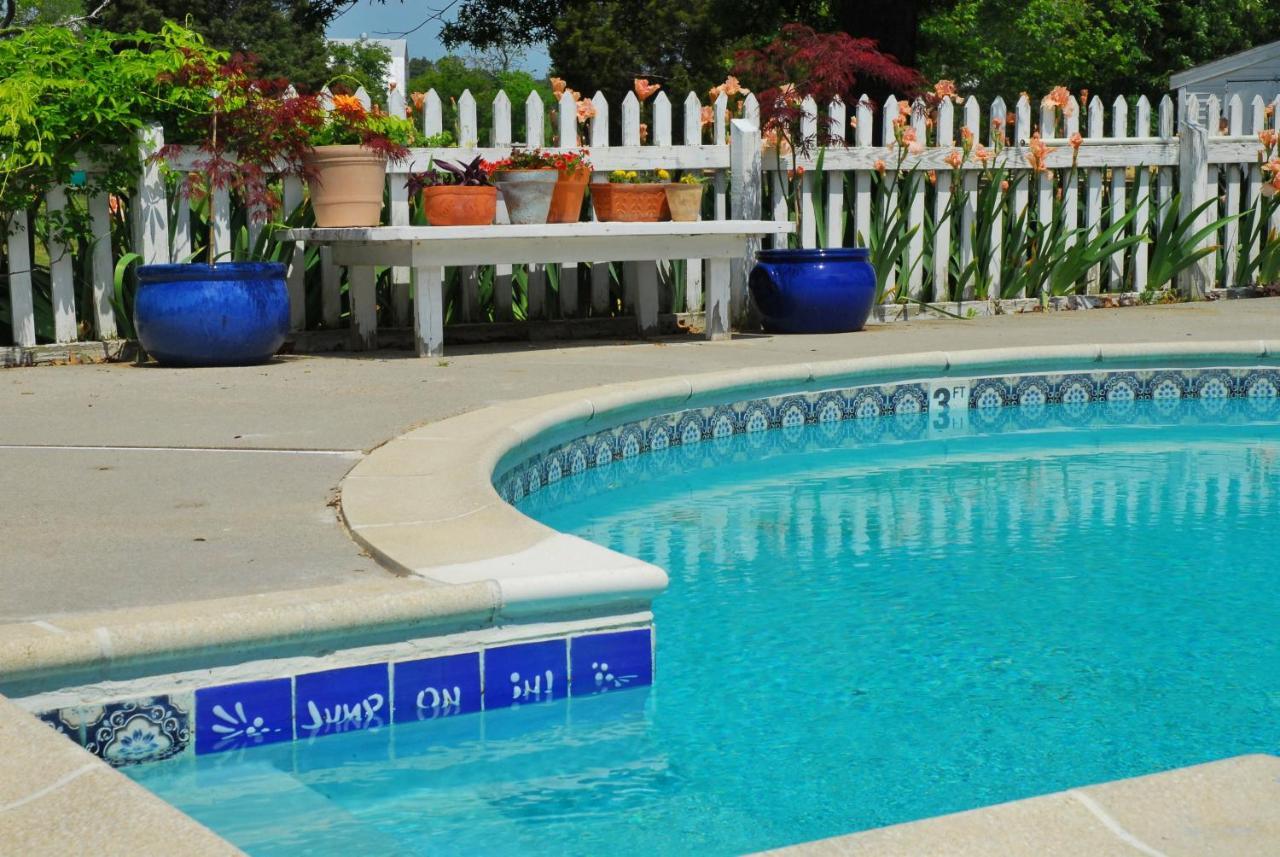 The Inn At Tabbs Creek Port Haywood Экстерьер фото