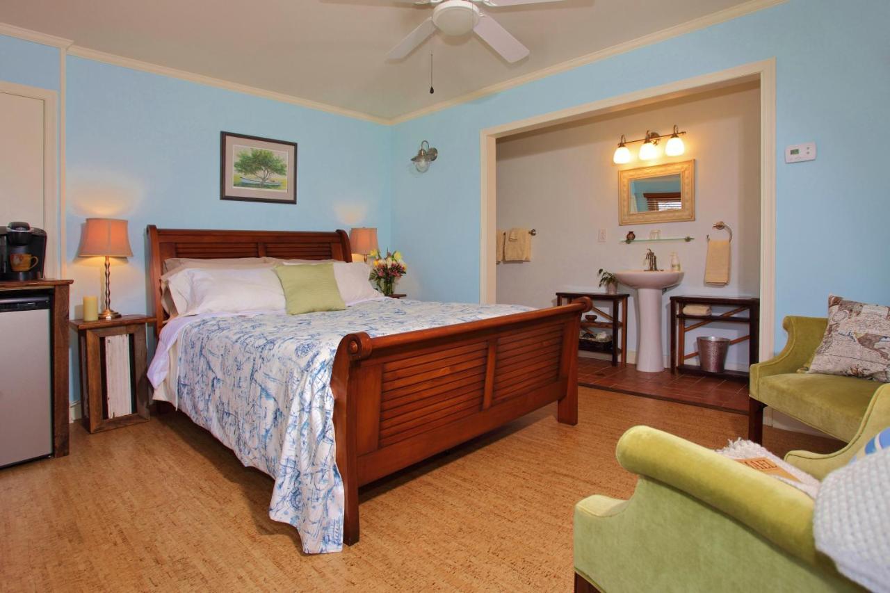 The Inn At Tabbs Creek Port Haywood Экстерьер фото