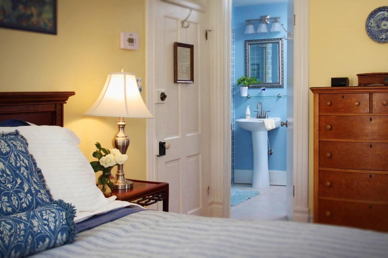 The Inn At Tabbs Creek Port Haywood Экстерьер фото